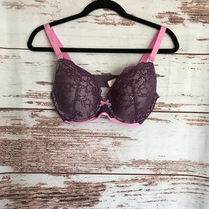 NWOT Victoria’s Secret Purple Lace Bra 34D